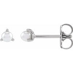 Load image into Gallery viewer, 3 Prong Pearl Stud Earrings