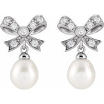 Load image into Gallery viewer, Sterling Silver Freshwater Pearl Drop Earrings