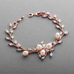 Load image into Gallery viewer, Freshwater Pearls And Leaves Bracelet