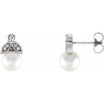 Load image into Gallery viewer, Freshwater White Pearl Leaf Earrings