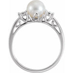 Load image into Gallery viewer, Sleek and Fancy Sterling SIlver Women’s Pearl Ring