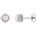 Load image into Gallery viewer, Classic Gifting Choice: Cultured Freshwater Pearl Stud Earrings
