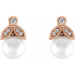 Load image into Gallery viewer, Freshwater White Pearl Leaf Earrings
