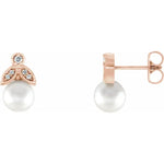 Load image into Gallery viewer, Freshwater White Pearl Leaf Earrings
